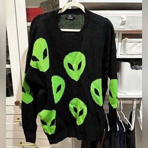 Alien sweater dressed in lala